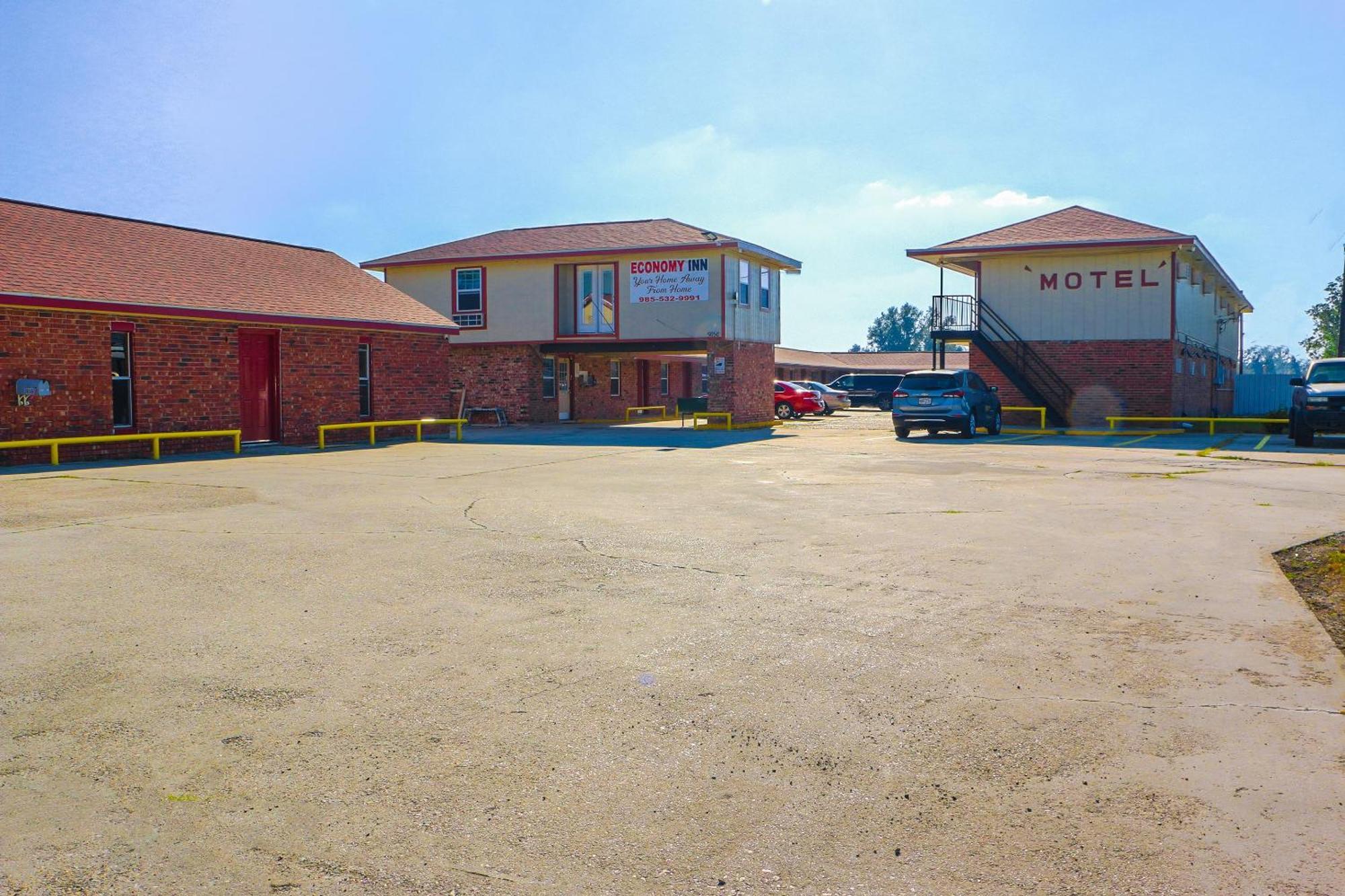 Economy Inn By Oyo Lockport Near Houma Eksteriør bilde